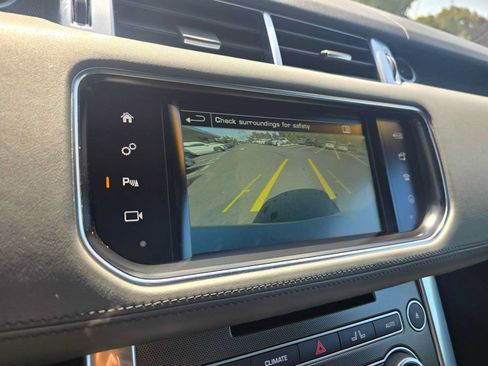 Used 2016 Land Rover Range Rover Sport HSE AWD/4WD image 29