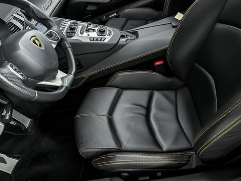 Used 2014 Lamborghini Aventador LP 700-4 AWD/4WD image 18