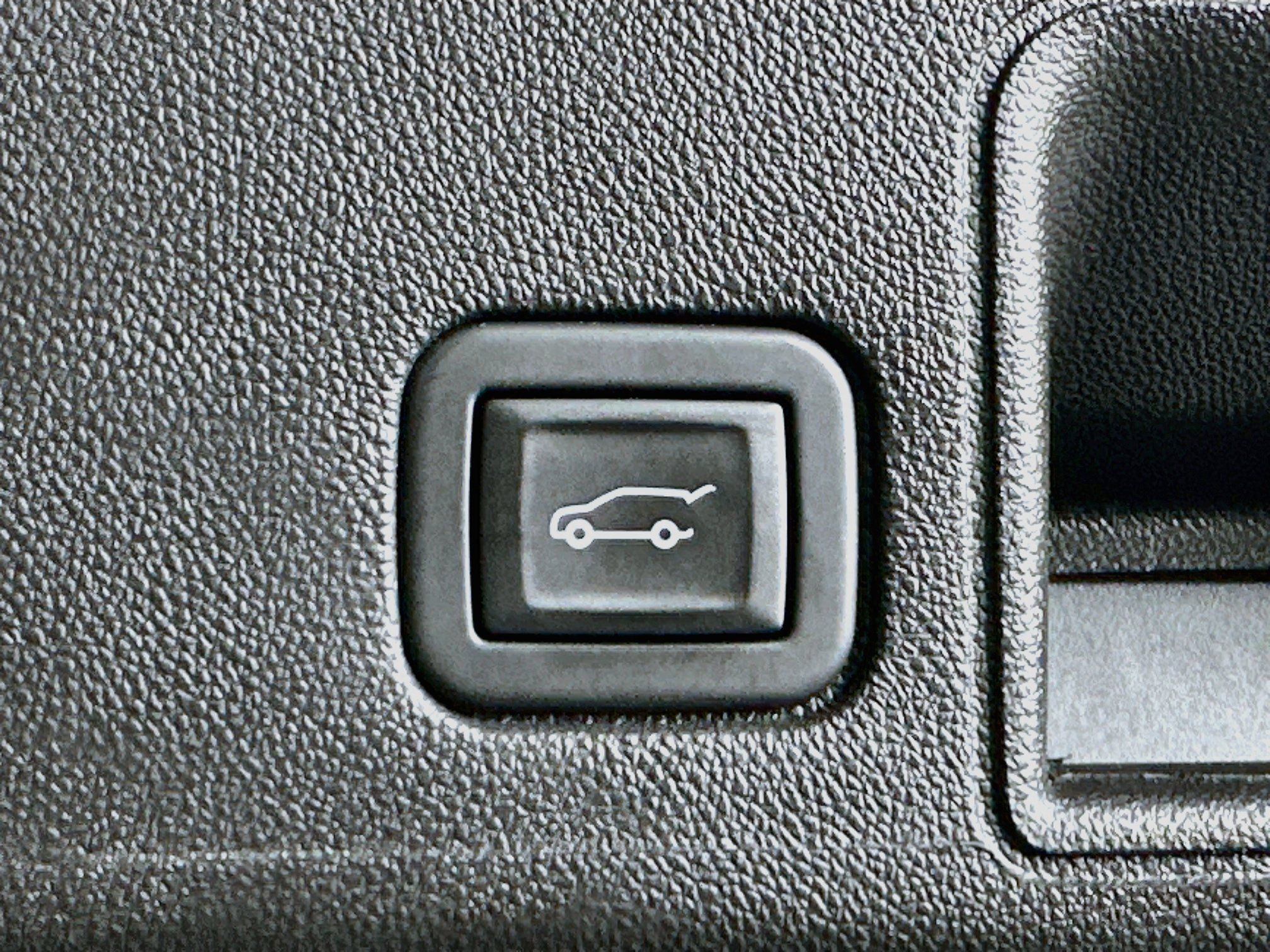 Used 2024 GMC Terrain SLT AWD/4WD image 28