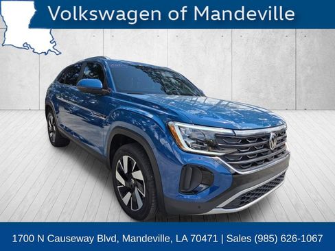 Certified 2026 Volkswagen Atlas Cross Sport SE FWD image 7