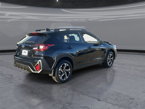 Certified 2025 Subaru Crosstrek 2.5i Sport w/ Crosstrek Mirror Package image 5