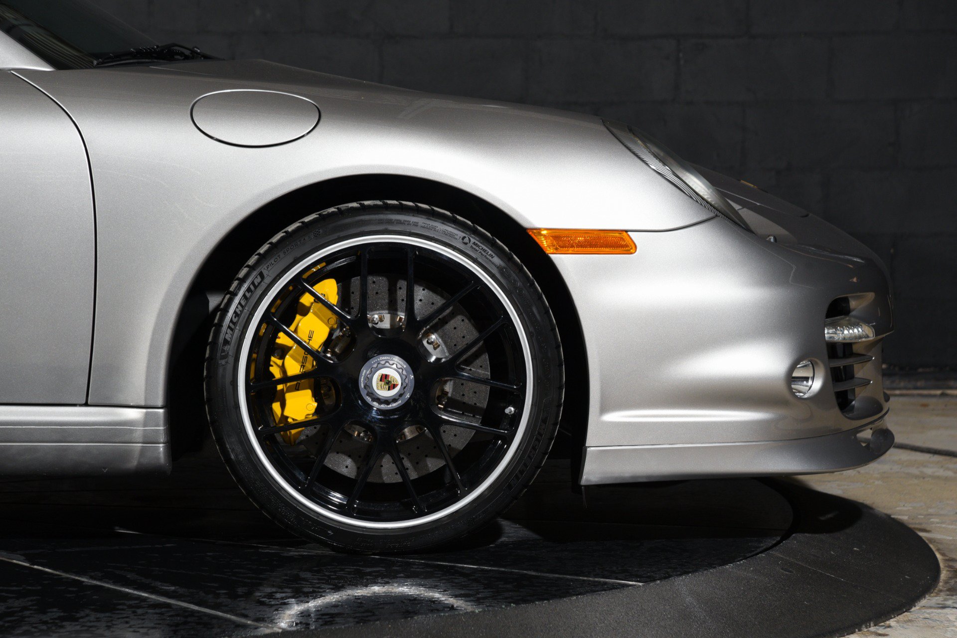 Used 2013 Porsche 911 Turbo S AWD/4WD image 34