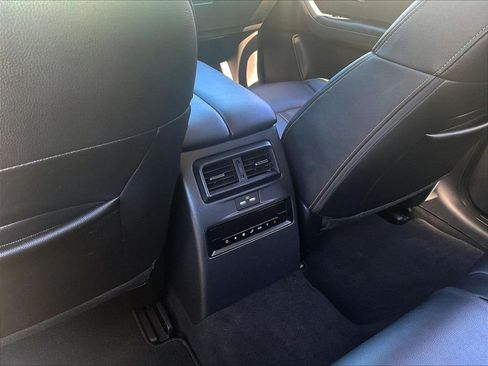 Used 2025 MAZDA CX-90 3.3 Turbo w/ Select Package AWD/4WD image 28