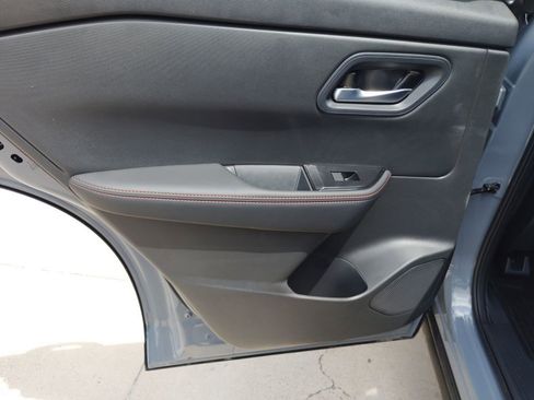 New 2026 Nissan Rogue SV AWD/4WD image 9