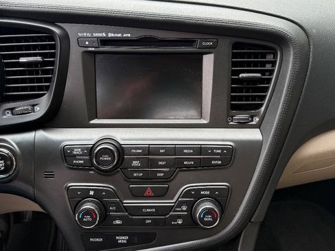 Used 2012 Kia Optima EX w/ Premium Pkg FWD image 14