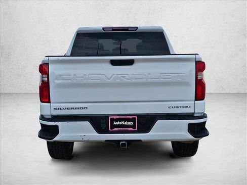 Used 2021 Chevrolet Silverado 1500 Custom image 6
