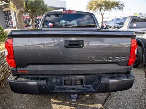 Used 2021 Toyota Tundra Platinum image 7