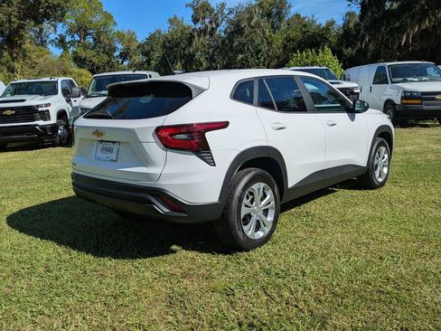 New 2026 Chevrolet Trax LS w/ Driver Confidence Package image 4