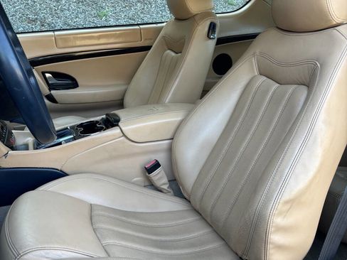 Used 2009 Maserati GranTurismo Coupe image 9