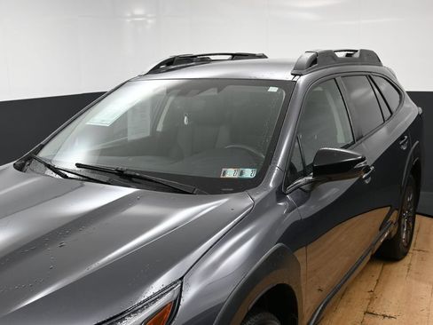 Used 2023 Subaru Outback Onyx Edition AWD/4WD image 9