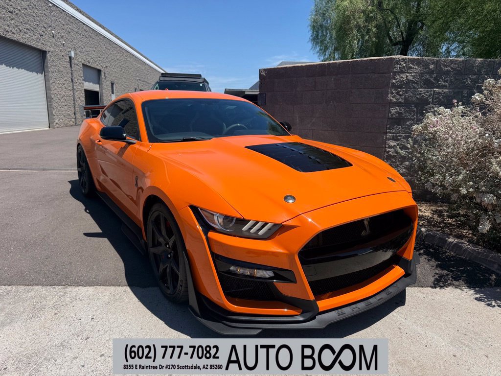 Used 2020 Ford Mustang Shelby GT500 w/ Carbon Fiber Track Pack RWD image 1