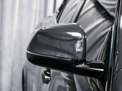 Used 2023 BMW X6 M50i w/ Executive Package image 73