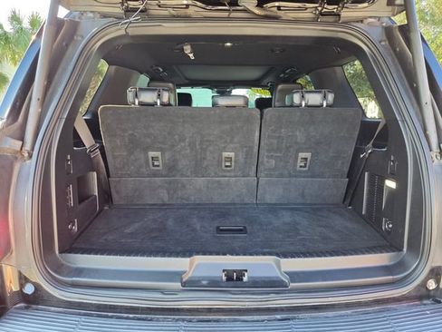 Used 2021 Ford Expedition XLT AWD/4WD image 13