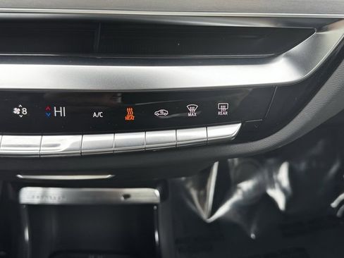 New 2025 Cadillac Lyriq Luxury image 15