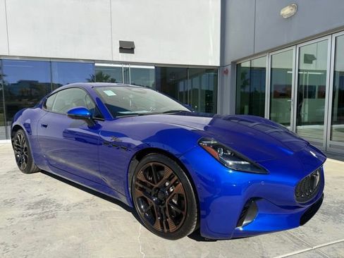 New 2025 Maserati GranTurismo Folgore image 1