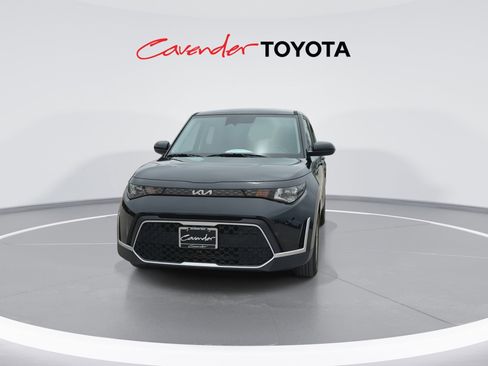 Used 2025 Kia Soul S FWD image 3