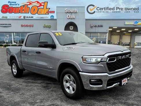 Certified 2025 RAM 1500 Big Horn AWD/4WD image 1