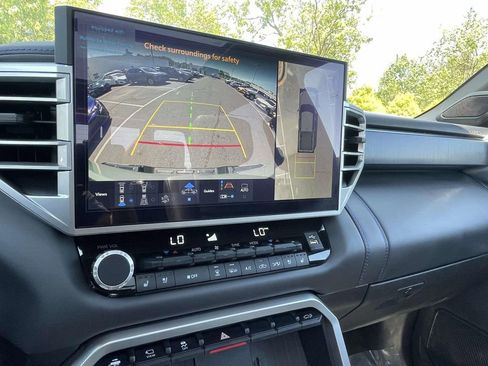 Used 2025 Toyota Tundra Platinum image 39