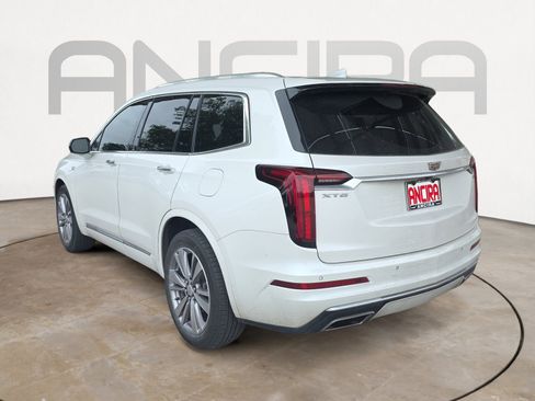 Used 2023 Cadillac XT6 Premium Luxury FWD image 6