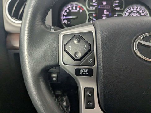 Used 2018 Toyota Tundra Limited w/ Limited Premium Package AWD/4WD image 18