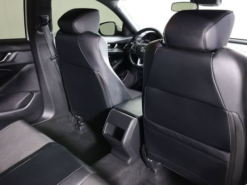 Used 2018 Honda Accord Sport image 41