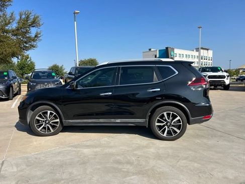 Used 2020 Nissan Rogue SL FWD image 6