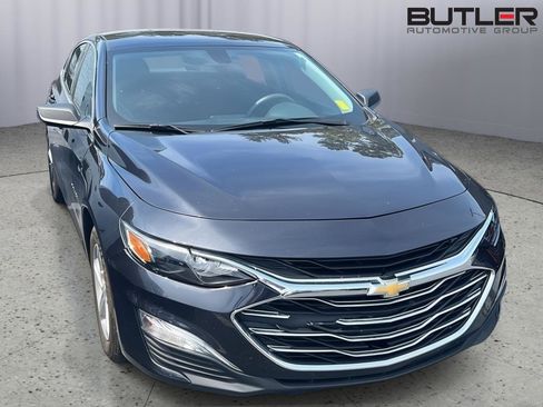 Used 2022 Chevrolet Malibu LS image 5