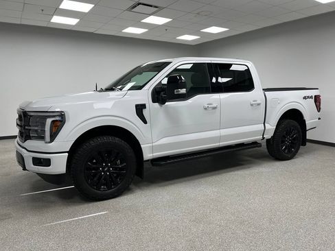 Used 2025 Ford F150 Lariat AWD/4WD image 6