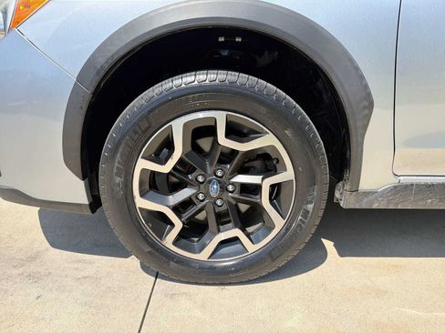 Used 2016 Subaru Crosstrek 2.0i Premium AWD/4WD image 10