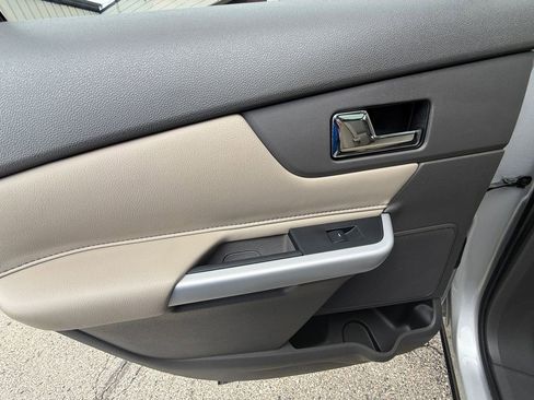 Used 2014 Ford Edge SEL w/ Equipment Group 205A AWD/4WD image 24