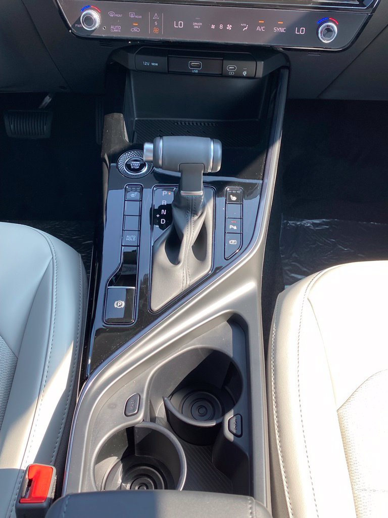 New 2026 Kia Niro EX FWD image 19