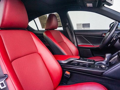 Certified 2024 Lexus IS 300 AWD image 17