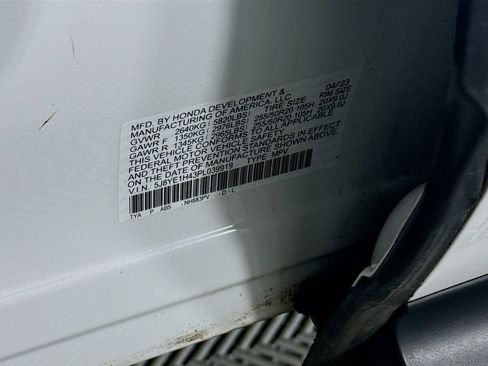 Used 2023 Acura MDX SH-AWD w/ Technology Package image 31