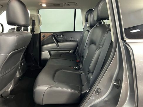 Used 2024 Nissan Armada SL image 25