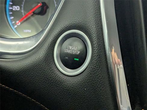 Used 2020 Chevrolet Traverse LS image 20