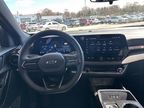 New 2026 Chevrolet Equinox RS w/ Convenience Package III AWD/4WD image 21