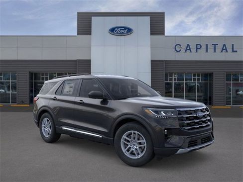 New 2025 Ford Explorer Active w/ Active Comfort Package image 7