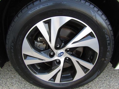Used 2020 Subaru Legacy Premium image 36