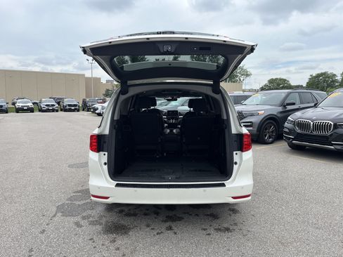 Used 2018 Honda Odyssey Elite image 11