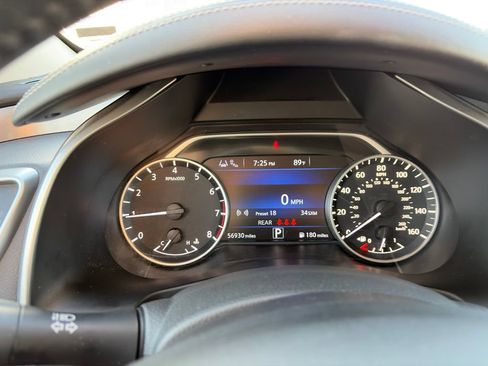 Used 2023 Nissan Murano SV AWD/4WD image 19