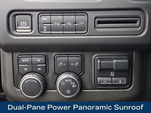 Used 2021 Chevrolet Tahoe LT w/ LT Signature Package AWD/4WD image 9