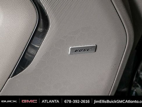 Used 2021 GMC Yukon SLT w/ SLT Premium Package image 7