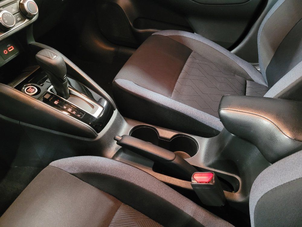 Used 2025 Nissan Versa SV FWD image 26