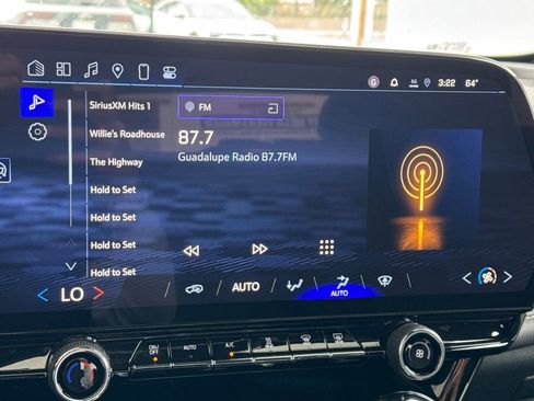 New 2025 Chevrolet Blazer EV LT image 18