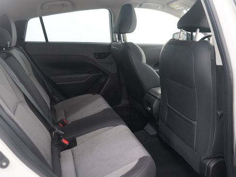 Used 2024 Subaru Crosstrek 2.0i Premium image 13