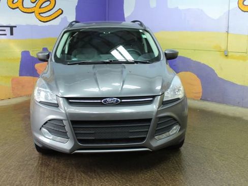 Used 2014 Ford Escape SE w/ Equipment Group 201A image 3