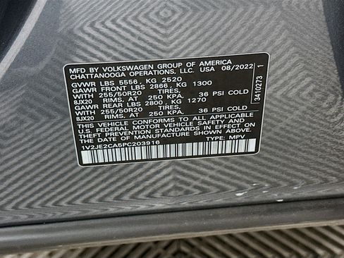 Used 2023 Volkswagen Atlas Cross Sport SE image 12