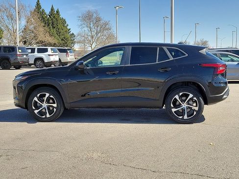 Used 2025 Chevrolet Trax RS w/ Sunroof Package image 6