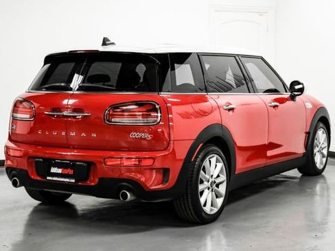 Used 2021 MINI Cooper Clubman S w/ Driver Assistance Package image 9