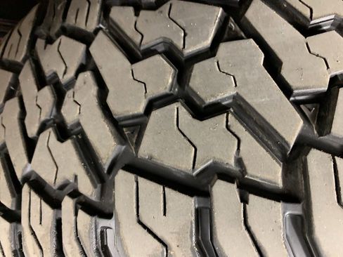 Used 2020 GMC Sierra 1500 AT4 w/ AT4 Premium Package image 42